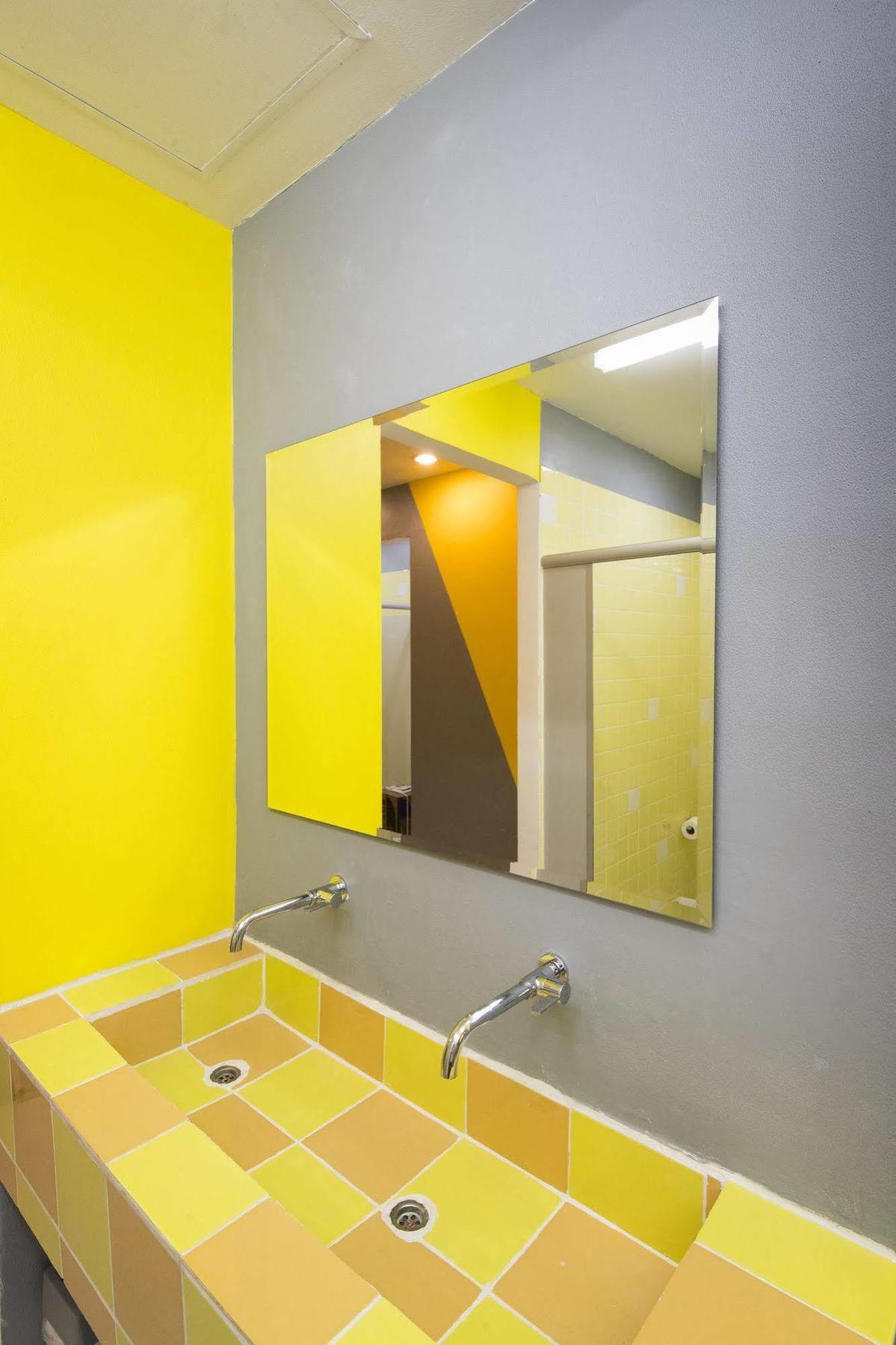 Pixellar Hostel Бангкок Экстерьер фото